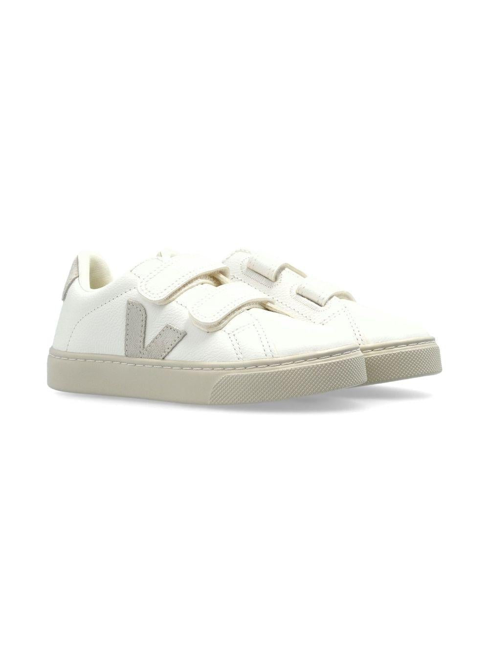 Sneakers per bambini Veja Kids bianche con applicazione con logo - Rubino Kids