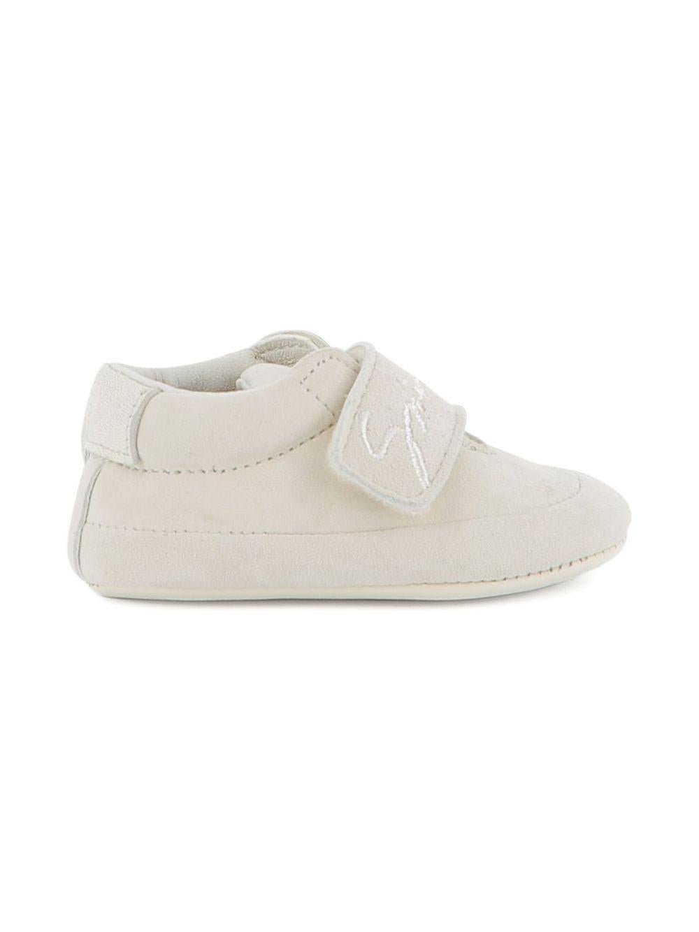 Sneakers per neonati Givenchy Kids bianche con logo ricamato - Rubino Kids
