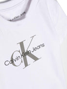 T-shirt per neonato Calvin Klein Kids bianco con stampa logo sul davanti - Rubino Kids