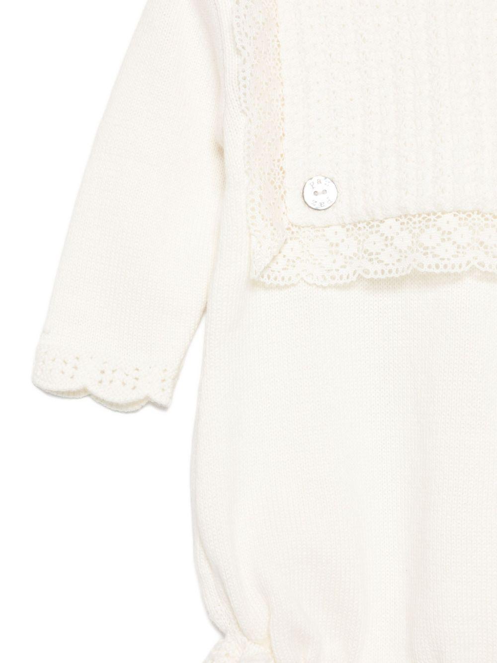 Tutina per neonata Paz Rodríguez bianca con chiusura con bottoni - Rubino Kids