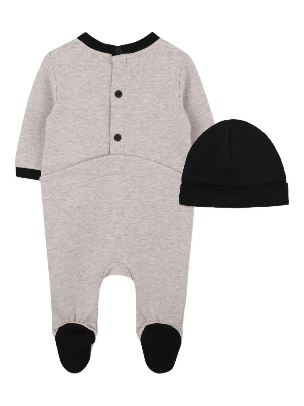 Tutina per neonato Boss kidswear con cappellino e applicazione logo - Rubino Kids